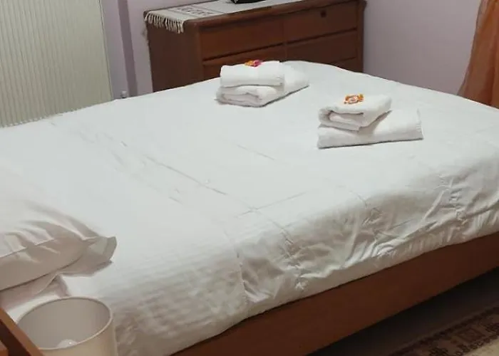 Modern Gorgeous 2 Bd Escape In Volos