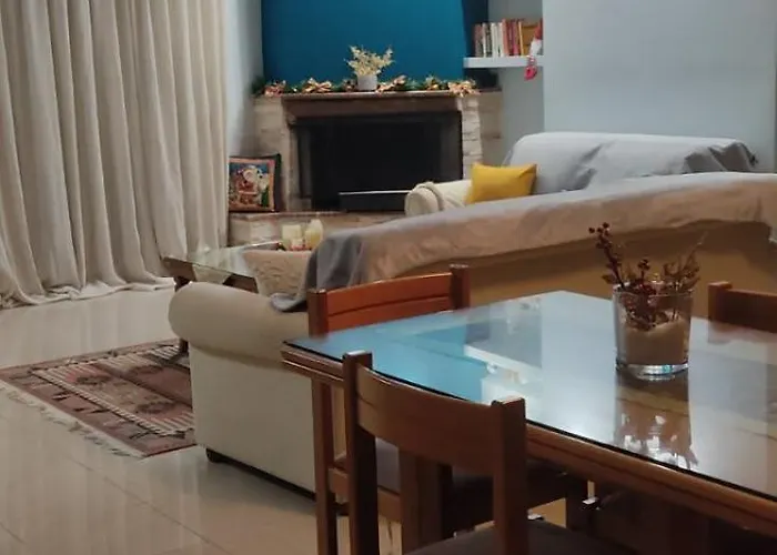 Modern Gorgeous 2 Bd Escape In