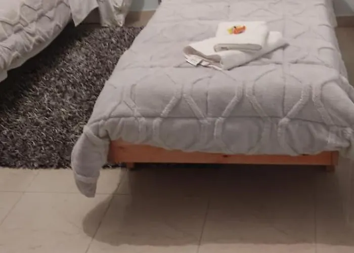 Apartment Modern Gorgeous 2 Bd Escape In *