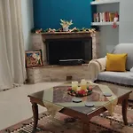 Modern Gorgeous 2 Bd Escape In Volos