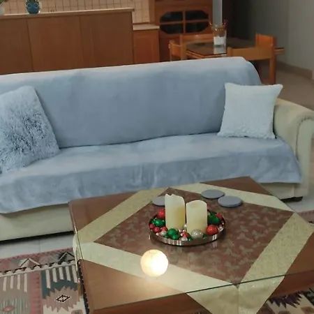 Modern Gorgeous 2 Bd Escape In * Volos