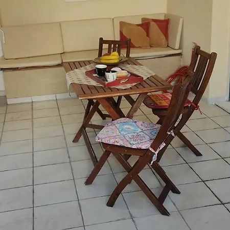 Modern Gorgeous 2 Bd Escape In *